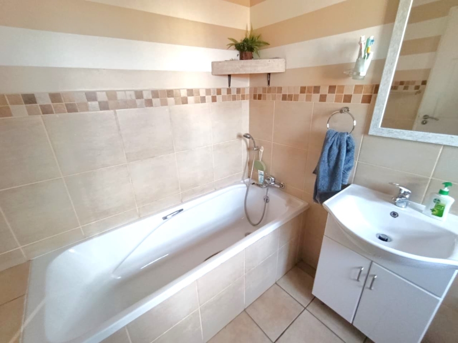 2 Bedroom Property for Sale in Spitskop SH Free State